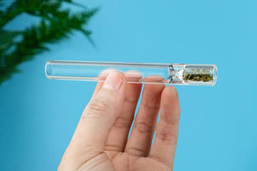How to Clean a One Hitter in Easy Steps? 2025 Expert Guide