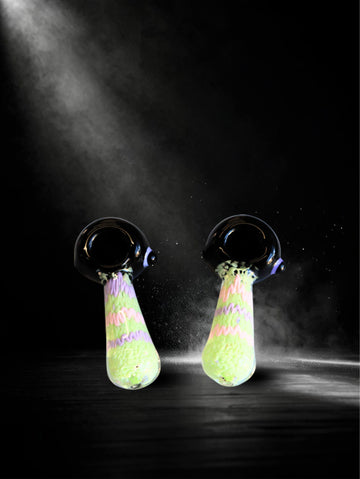 4.5" Black Joint  Frit Spoon
